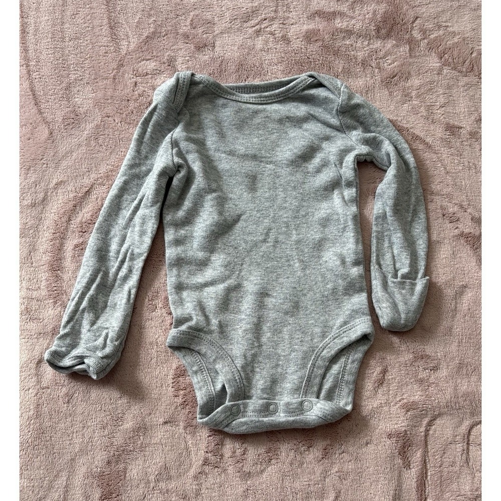Carter's New Born Solid Gray Long Sleeve Body Suits Pink With Hand Mittens
